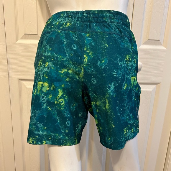 Men’s Athletic Shorts - DSG
Size: Medium, 5-6” inseam. - Picture 5 of 7